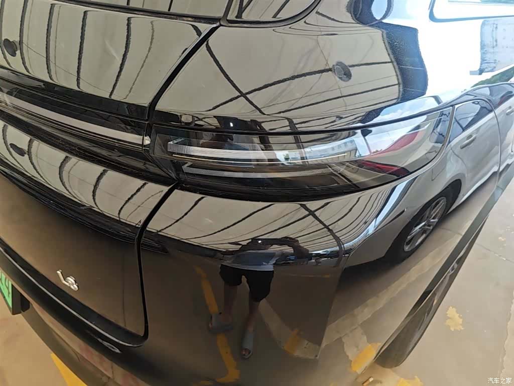 Li Auto L8, 2024 8