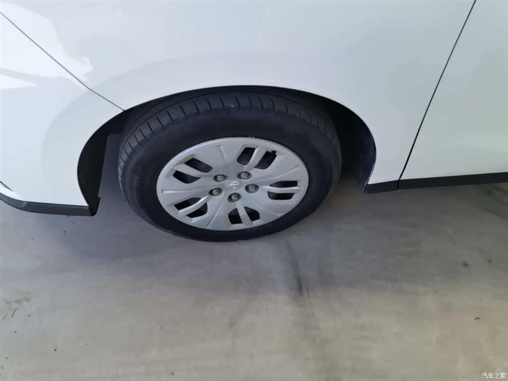 Maxus G50, 2024 23