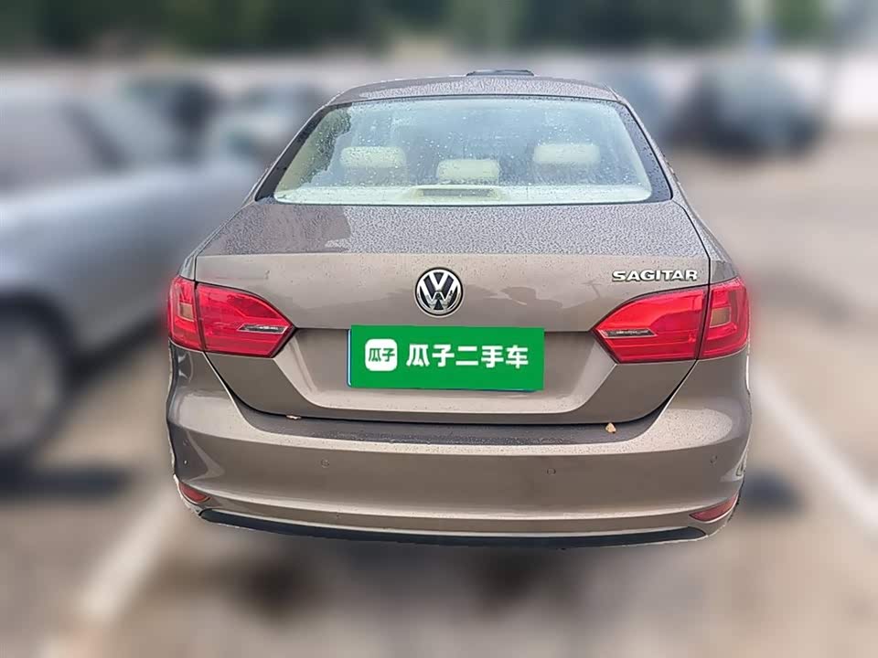 Volkswagen Sagitar