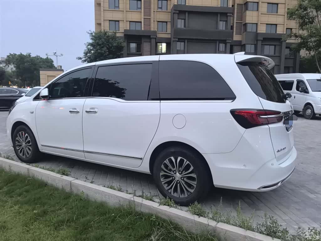 Buick GL8, 2022 23