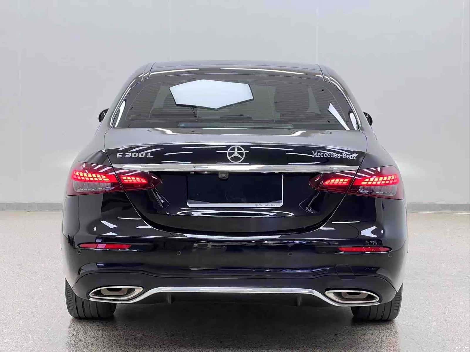 Mercedes-Benz E-Class, 2023 6