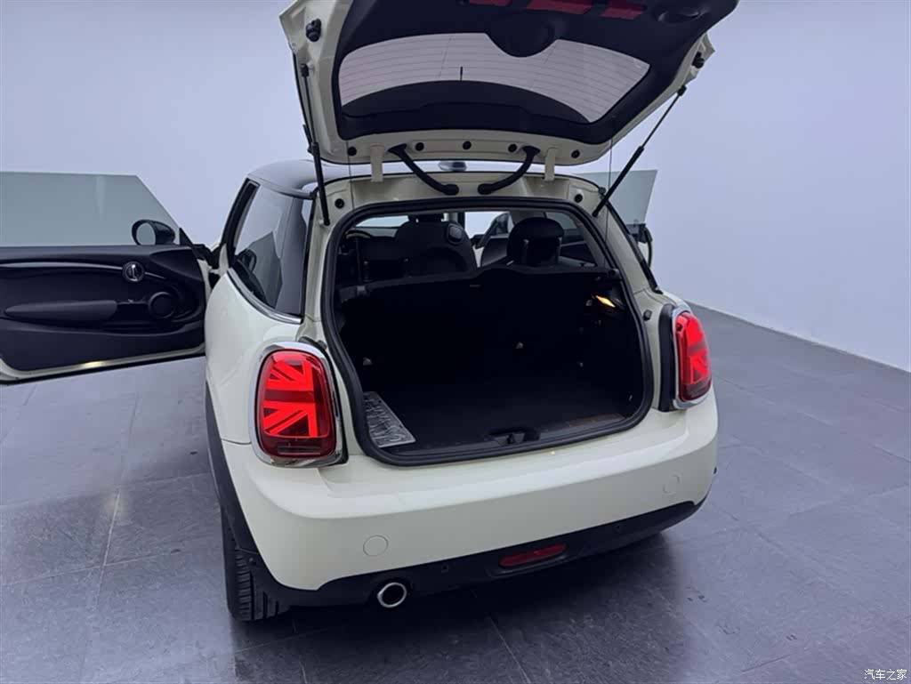 Mini Cooper, 2019 24