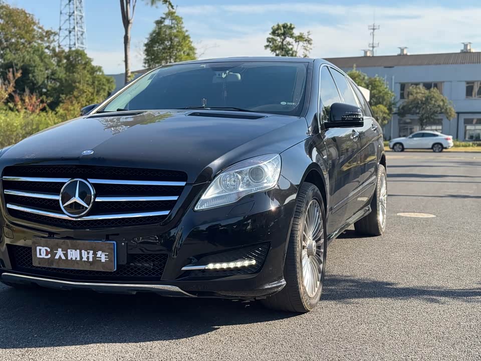 Mercedes-Benz R-class