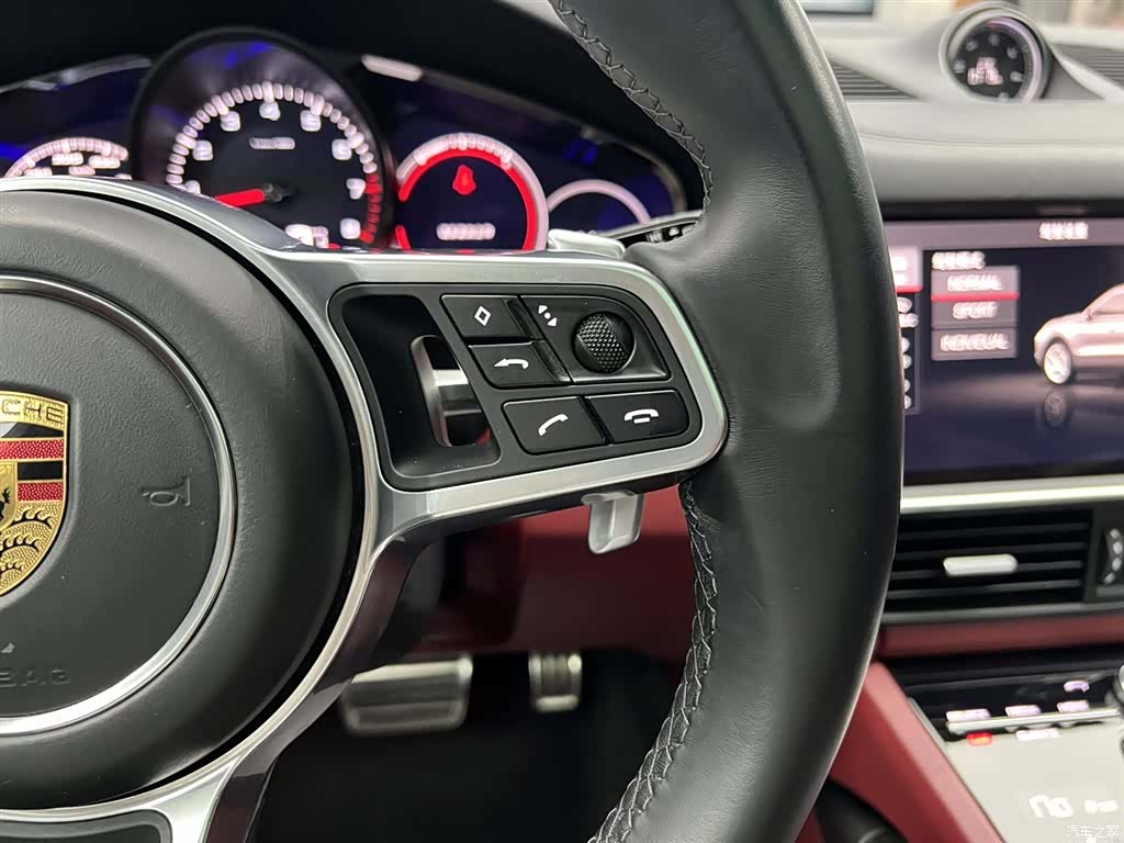 Porsche Cayenne, 2022 24