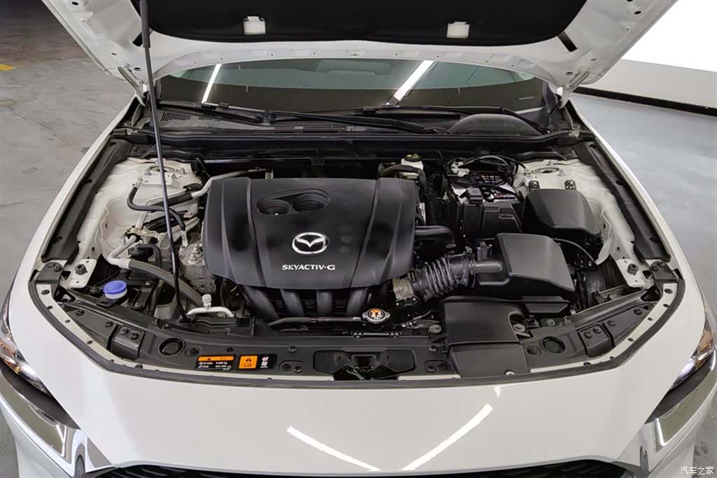 Mazda Mazda3, 2022 10
