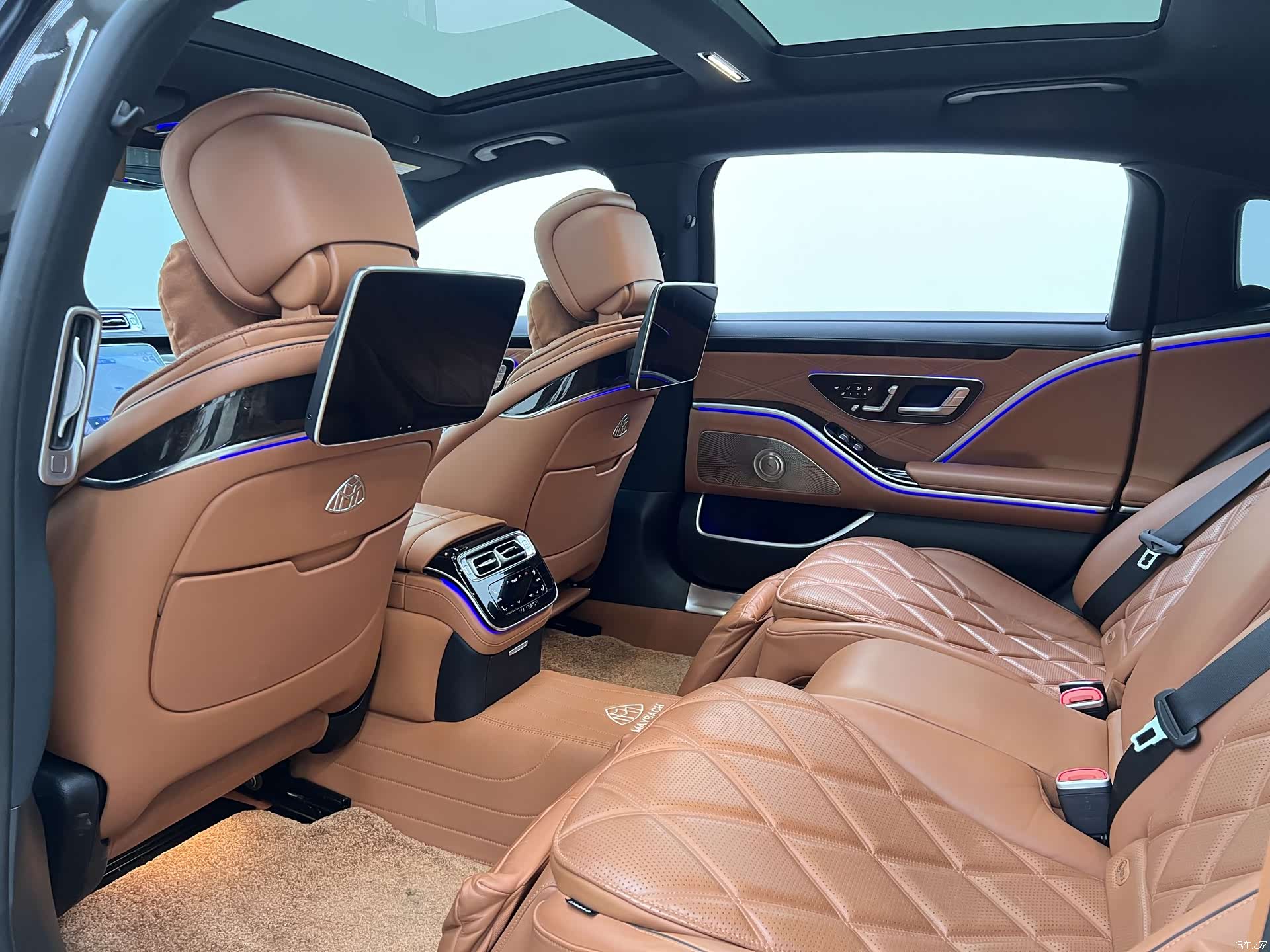 Maybach S-Class, 2024 26