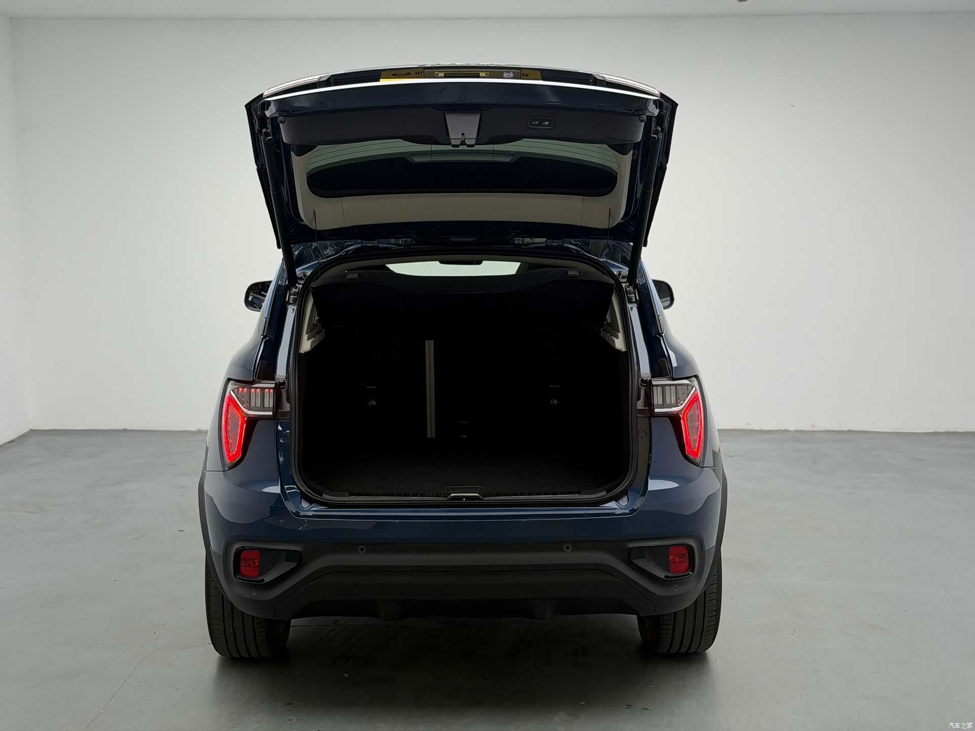 Lynk & Co 01, 2019 17