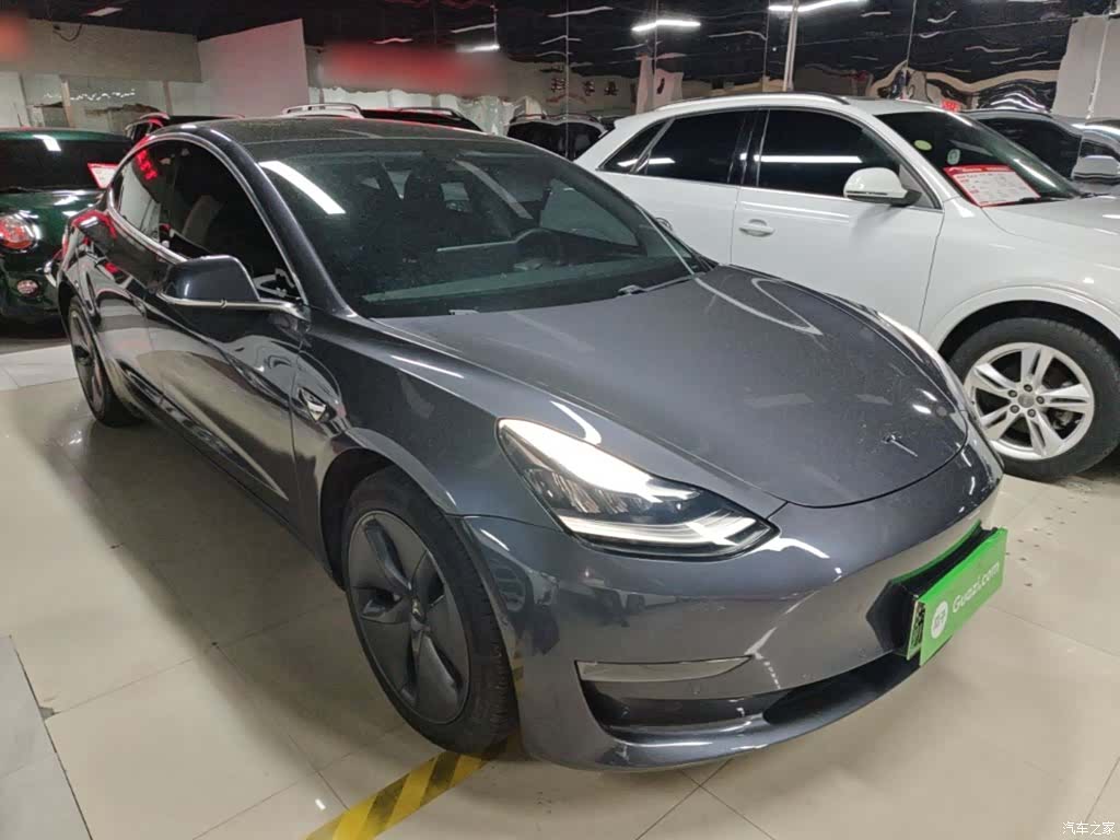 Tesla Model 3, 2019 22