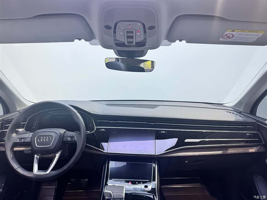 Audi Q7, 2023 8