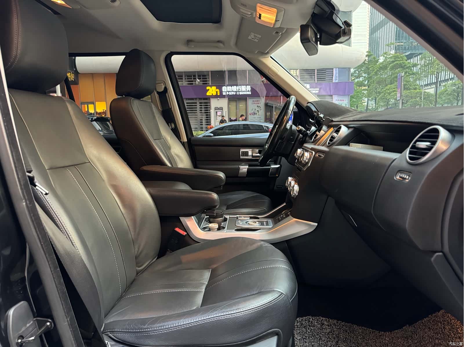 Land Rover Discovery, 2016 11