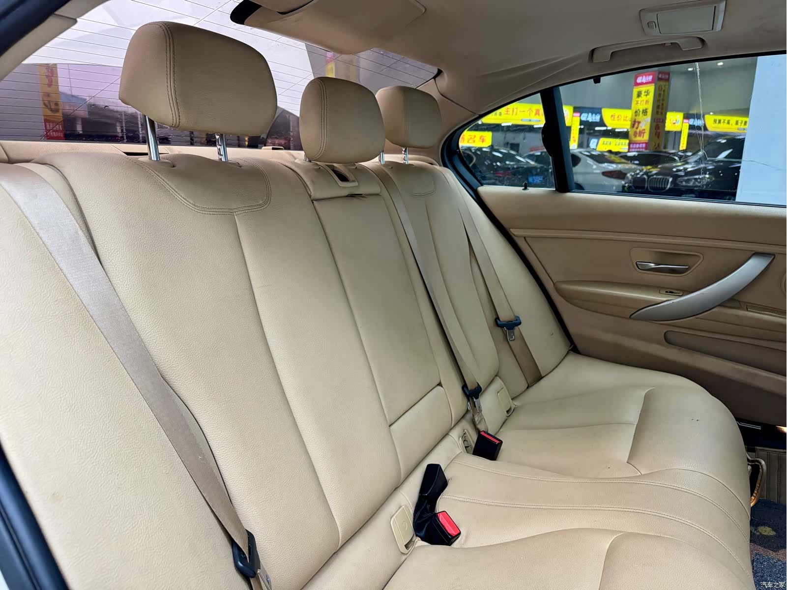 BMW 3 Series, 2014 11