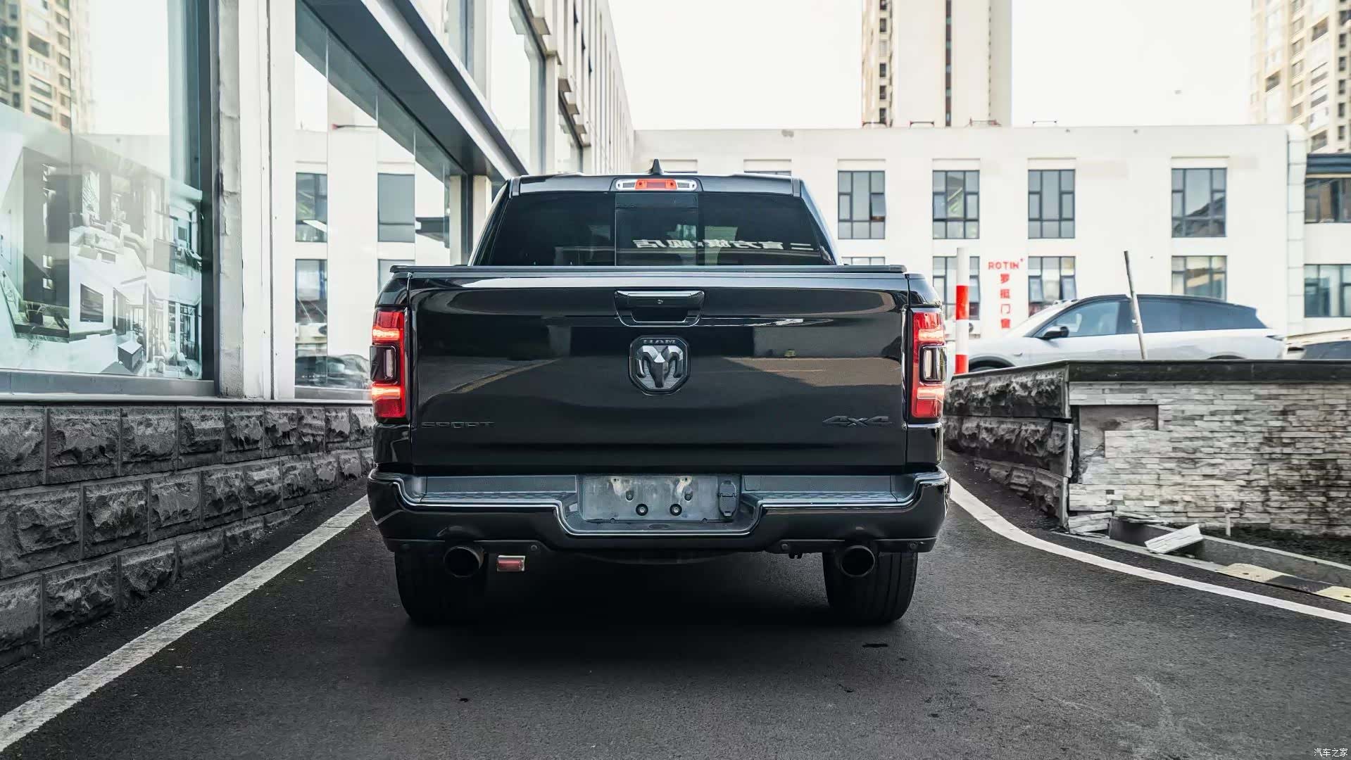 RAM Trucks, 2019 9