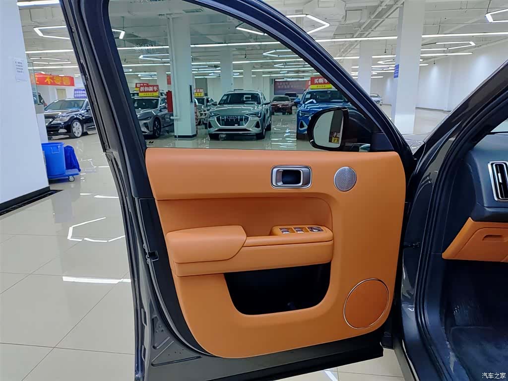 Li Auto L8, 2023 6
