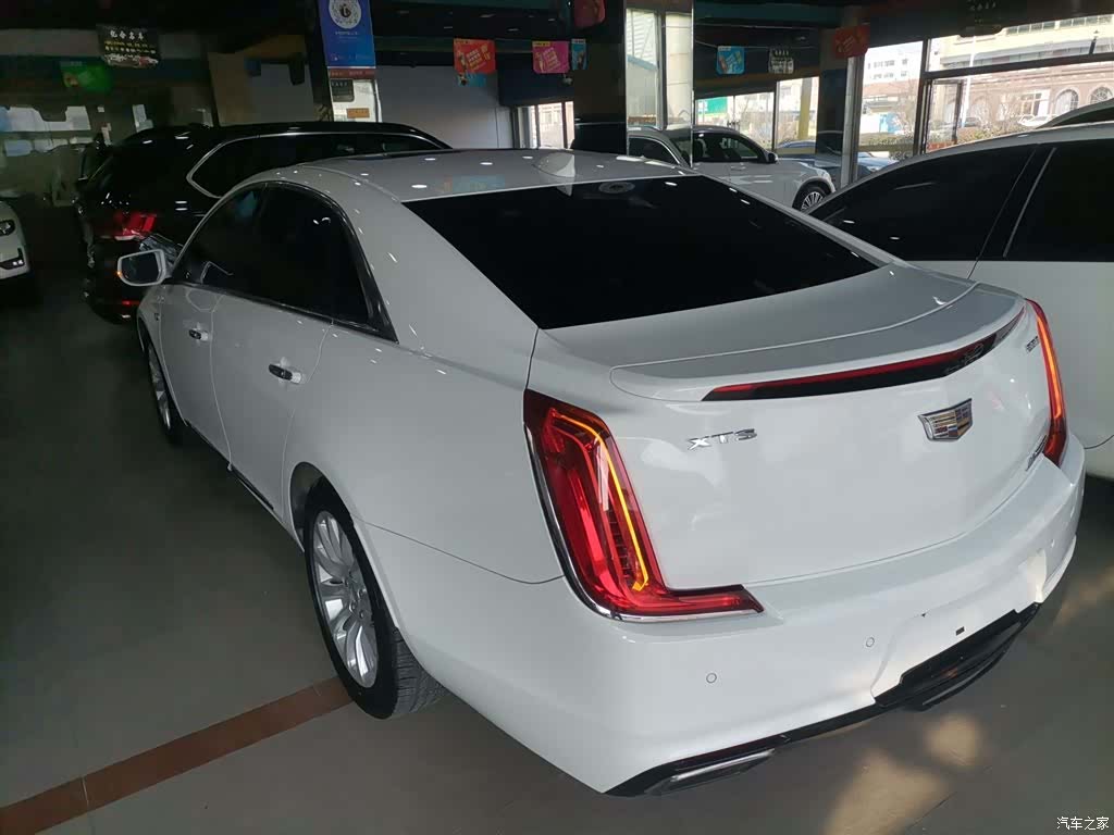 Cadillac XTS, 2018 все фото