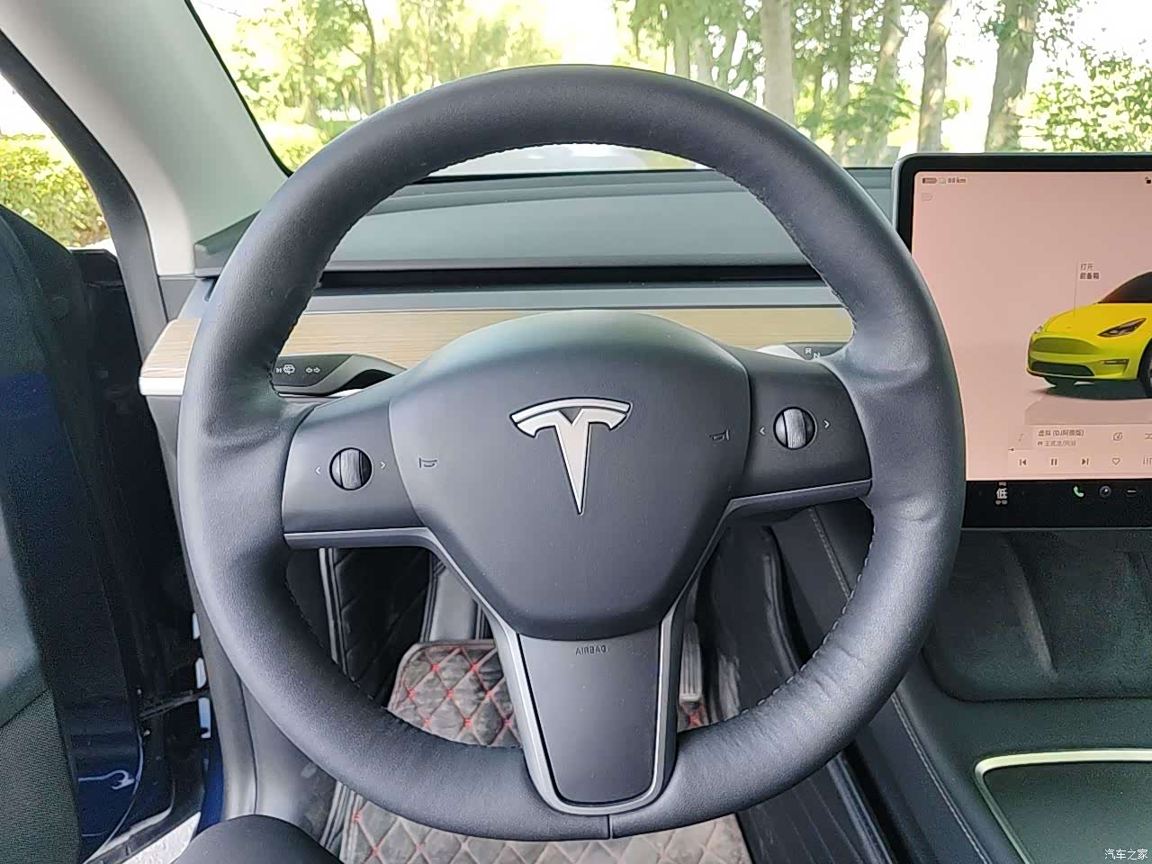 Tesla Model Y, 2022 все фото
