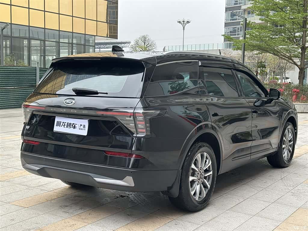 Ford Edge L, 2024 4