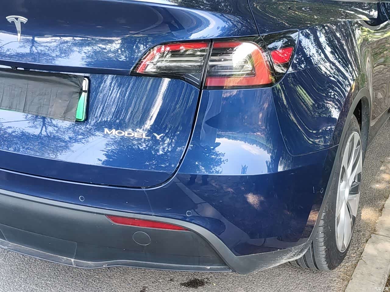 Tesla Model Y, 2022 15