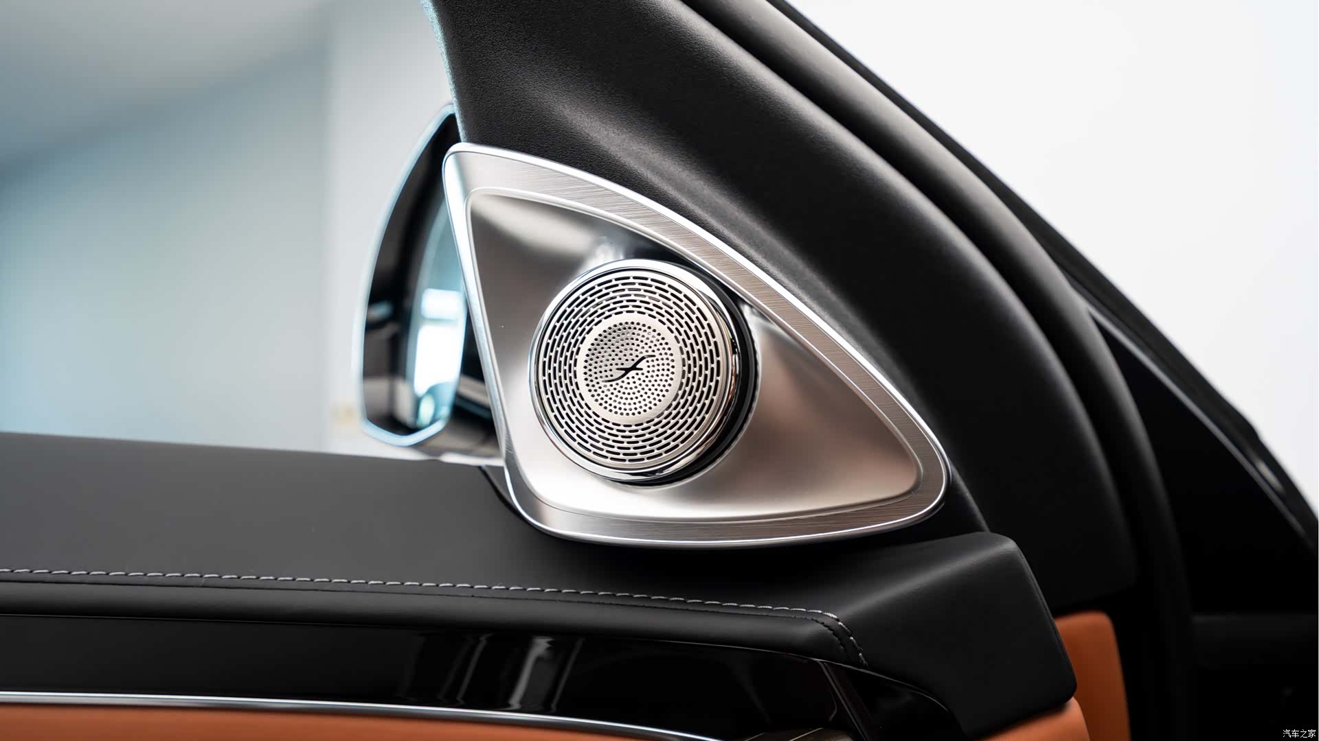 Maybach S-Class, 2023 4
