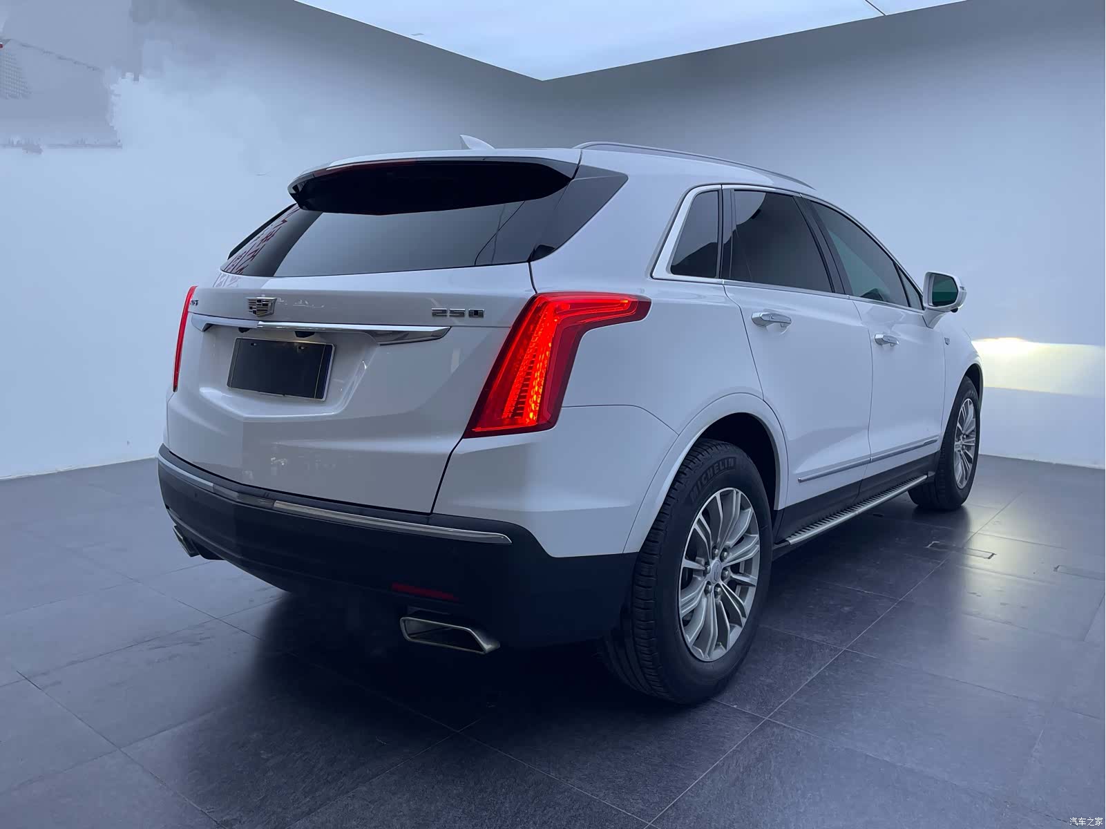 Cadillac XT5, 2018 4