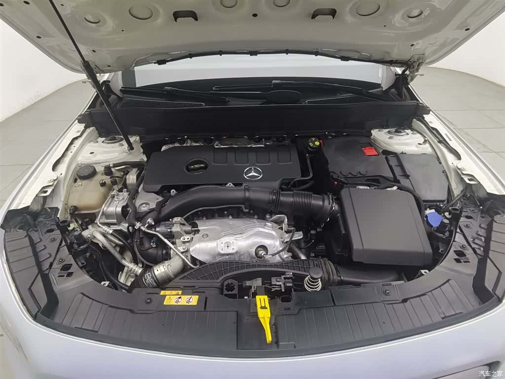 Mercedes-Benz GLB, 2022 6