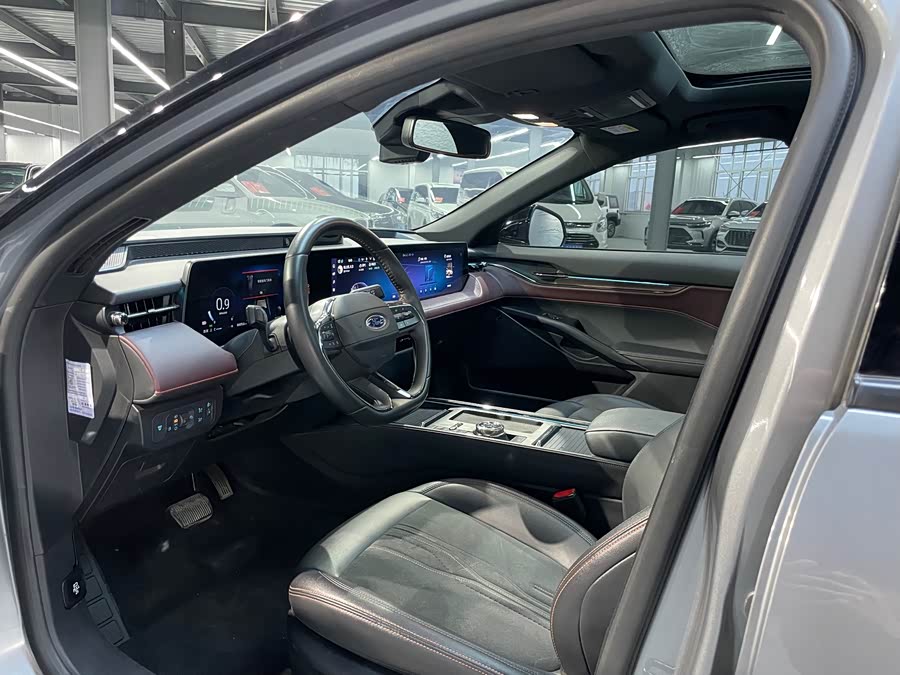 Ford Mondeo 2022, фото 6