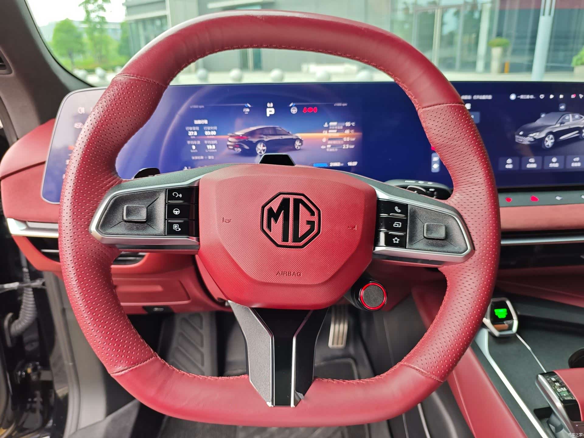 MG MG7, 2025 8