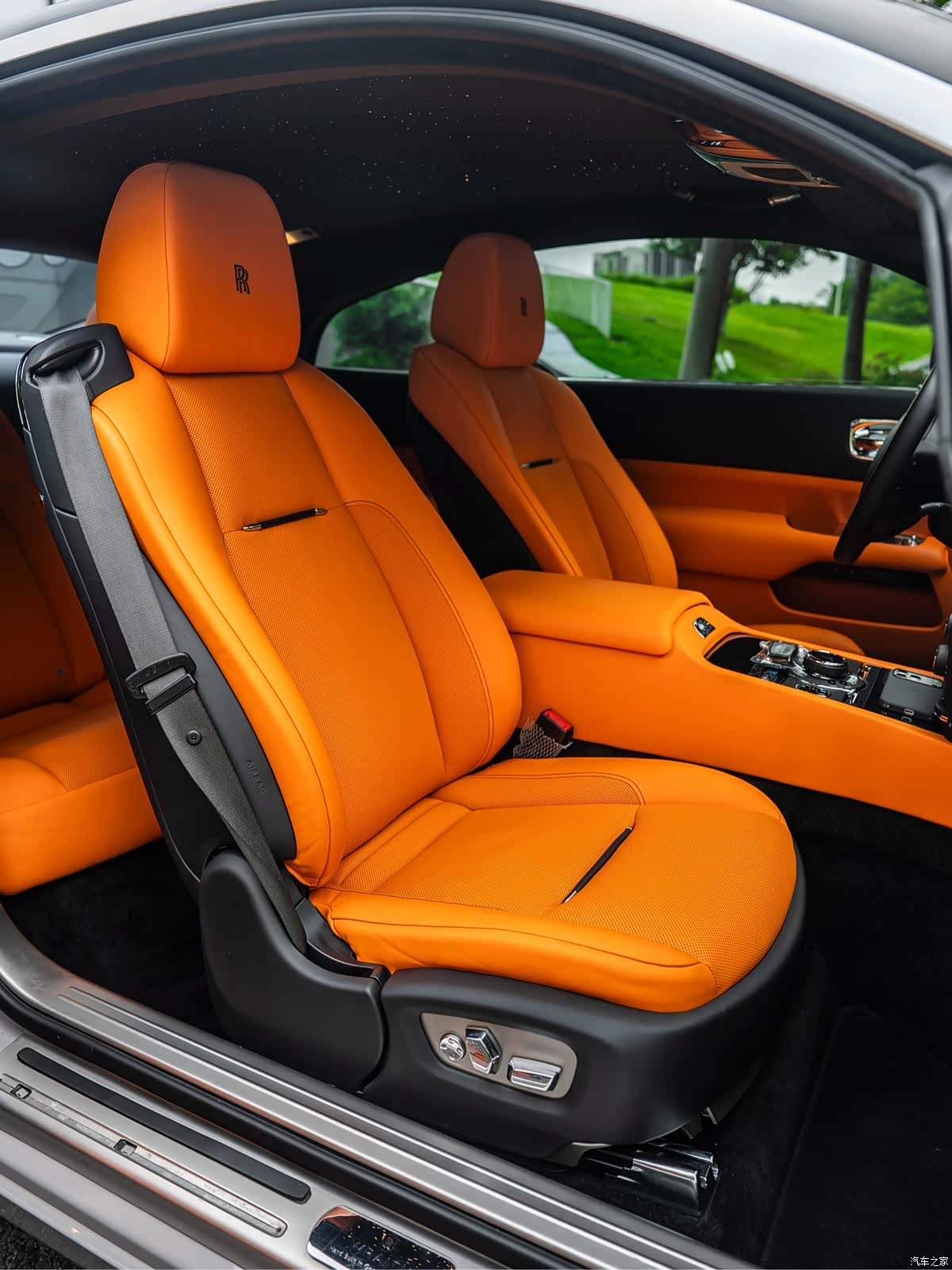Rolls-Royce Wraith, 2021 6