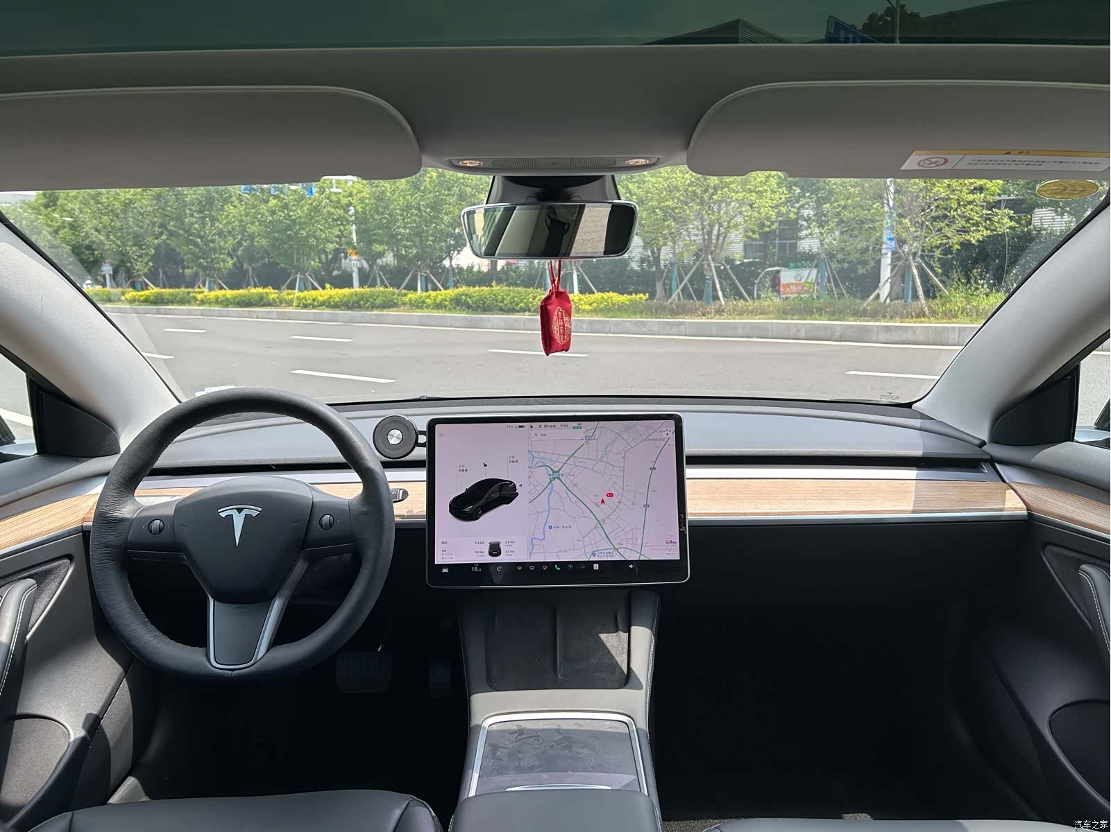 Tesla Model 3, 2022 6