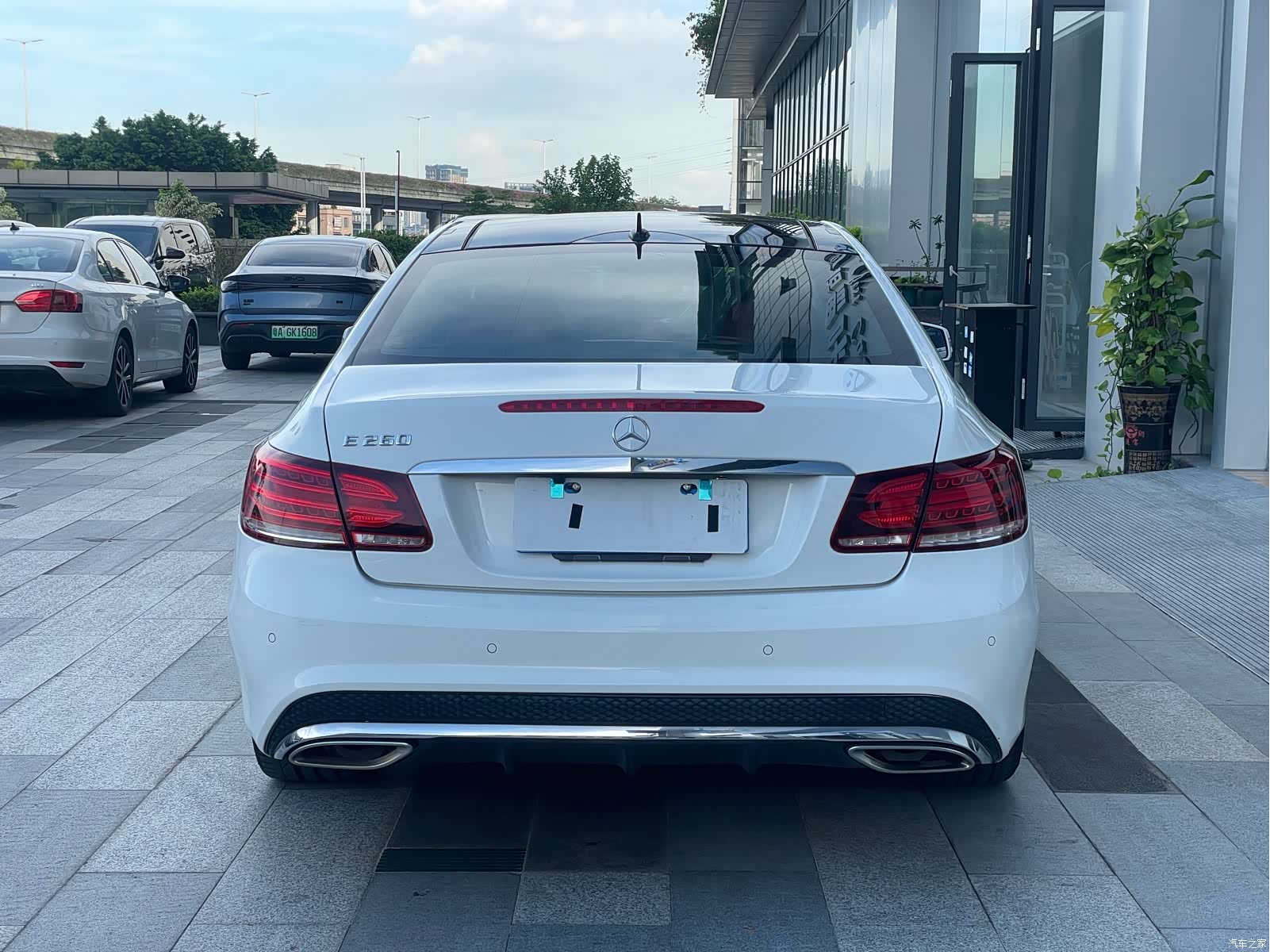 Mercedes-Benz E-Class, 2015 16