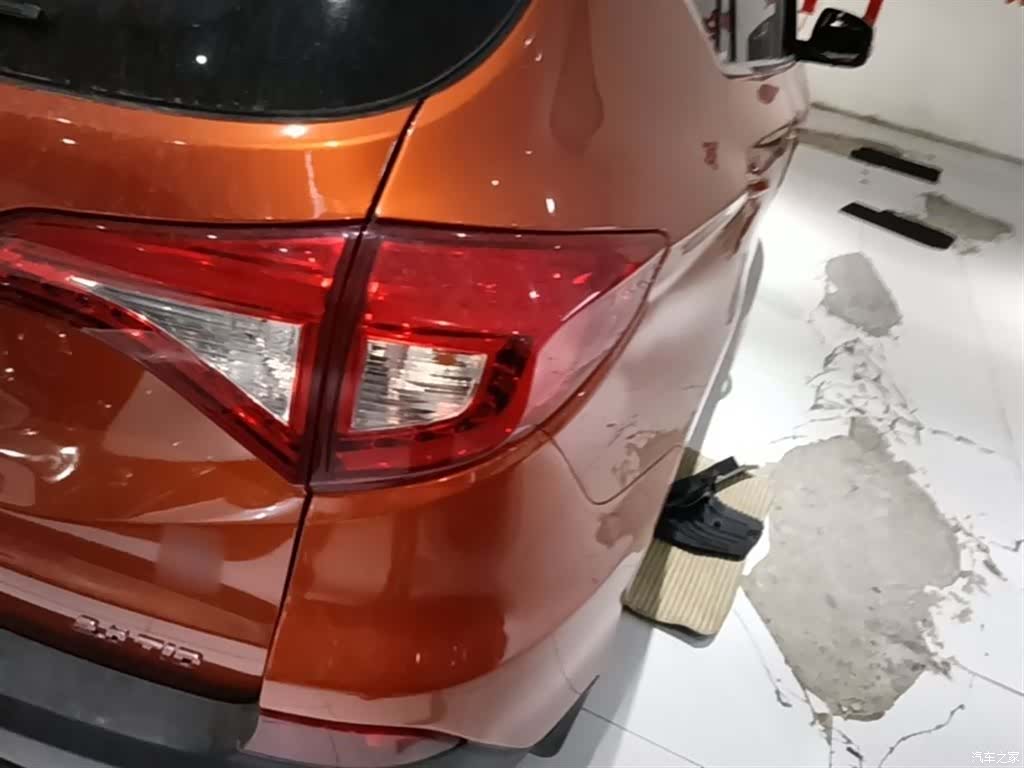 BYD Song, 2015 8