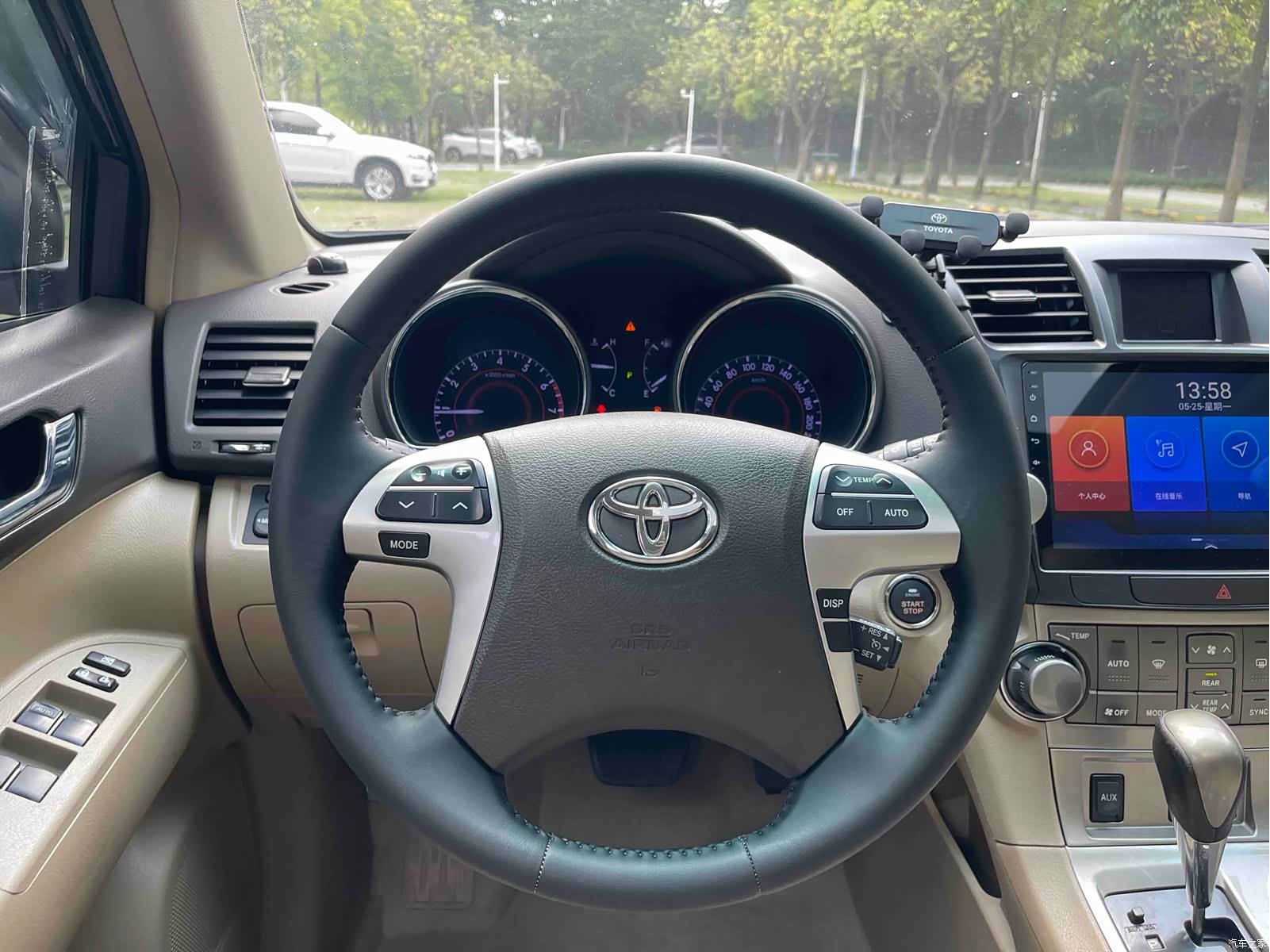Toyota Highlander, 2014 14