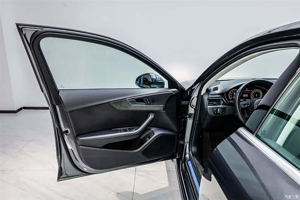 Audi A4L, 2023 7