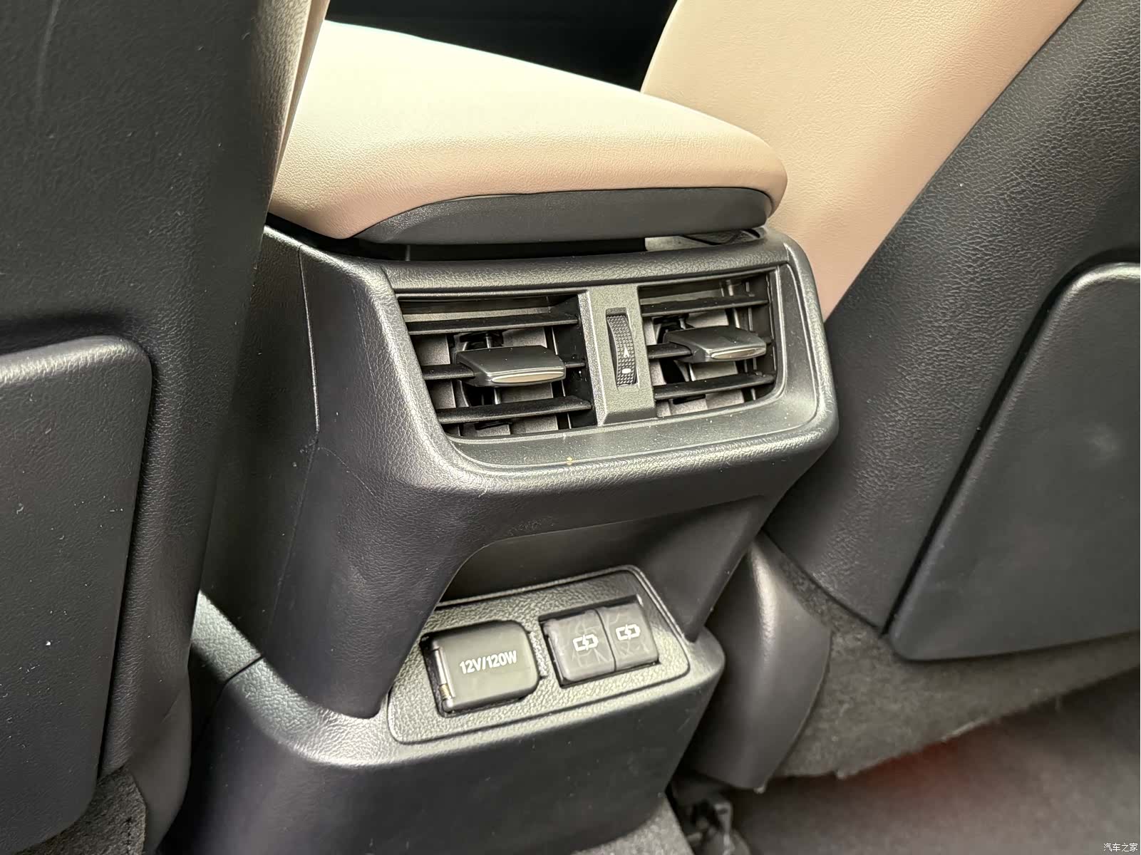 Lexus ES, 2024 20