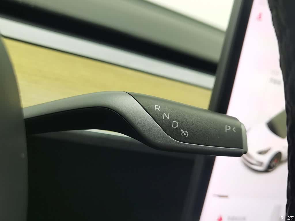 Tesla Model 3, 2021 13