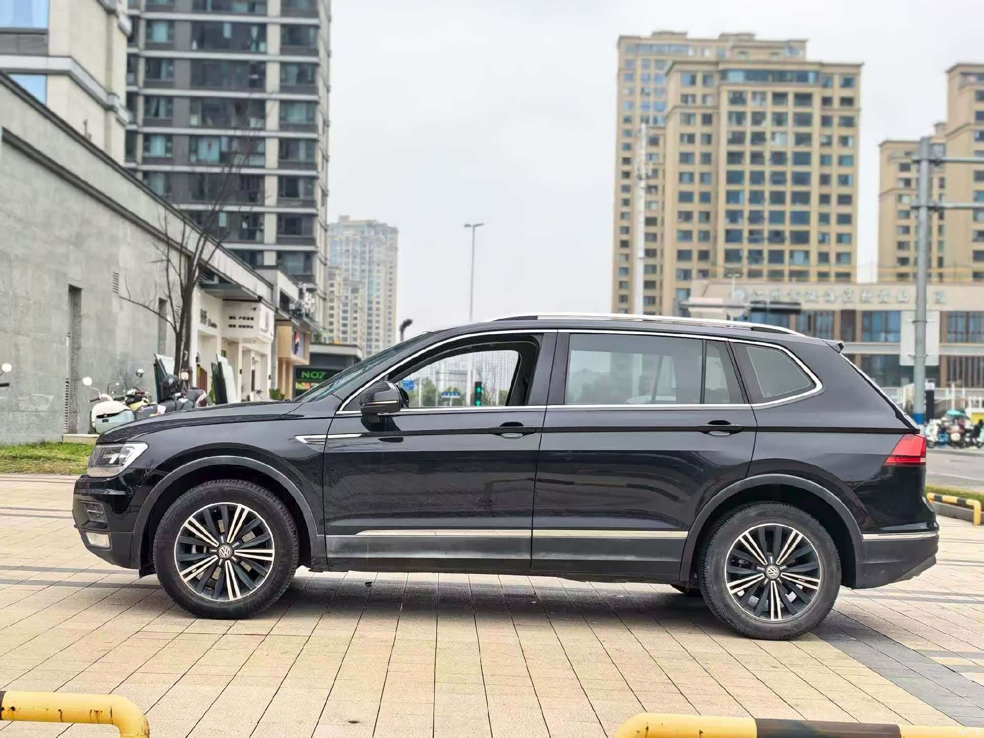 Volkswagen Tiguan L, 2020 3