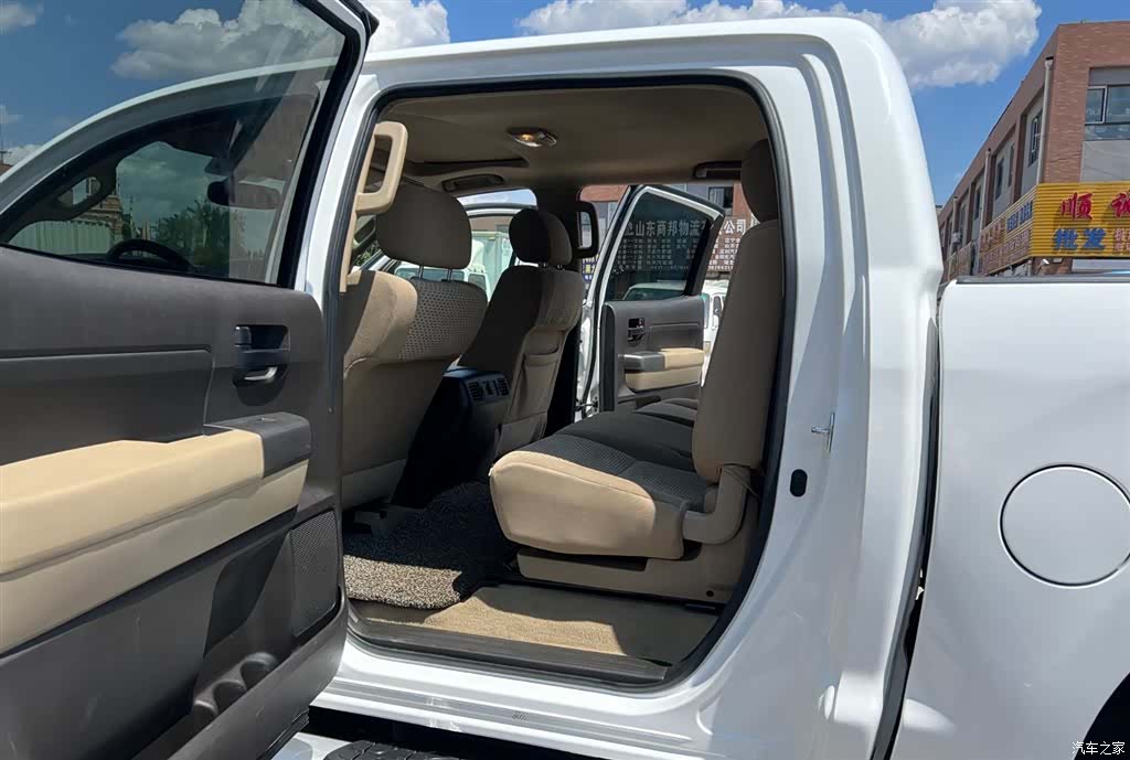 Toyota Tundra, 2012 17