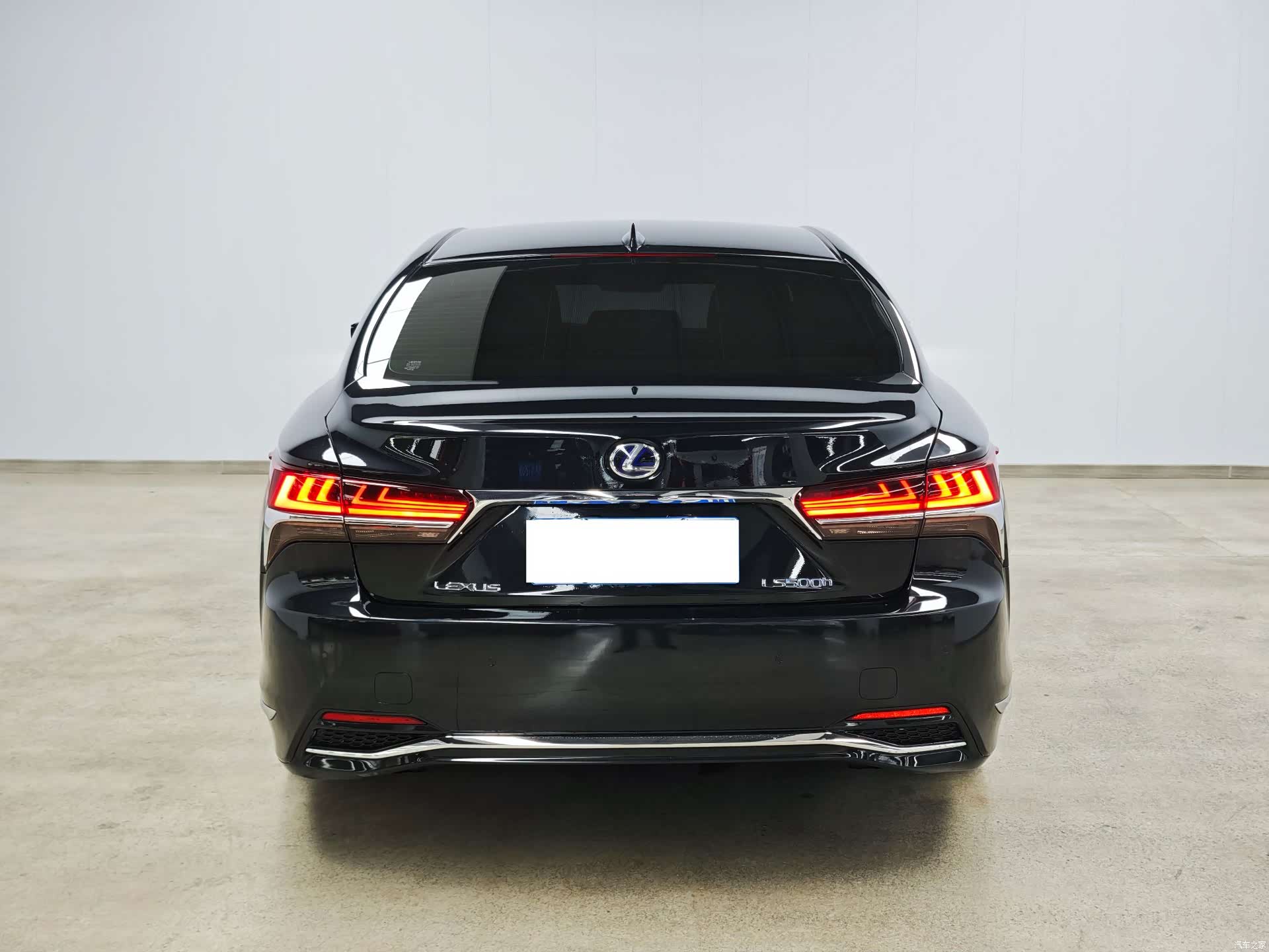 Lexus LS, 2018 все фото