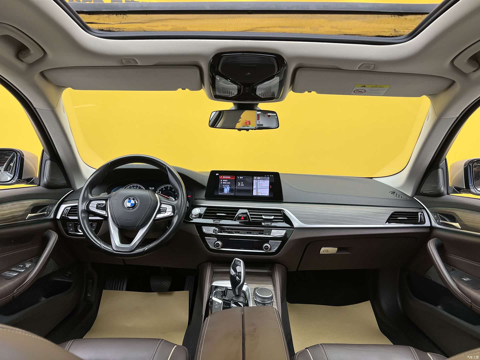 BMW 5 Series, 2018 16