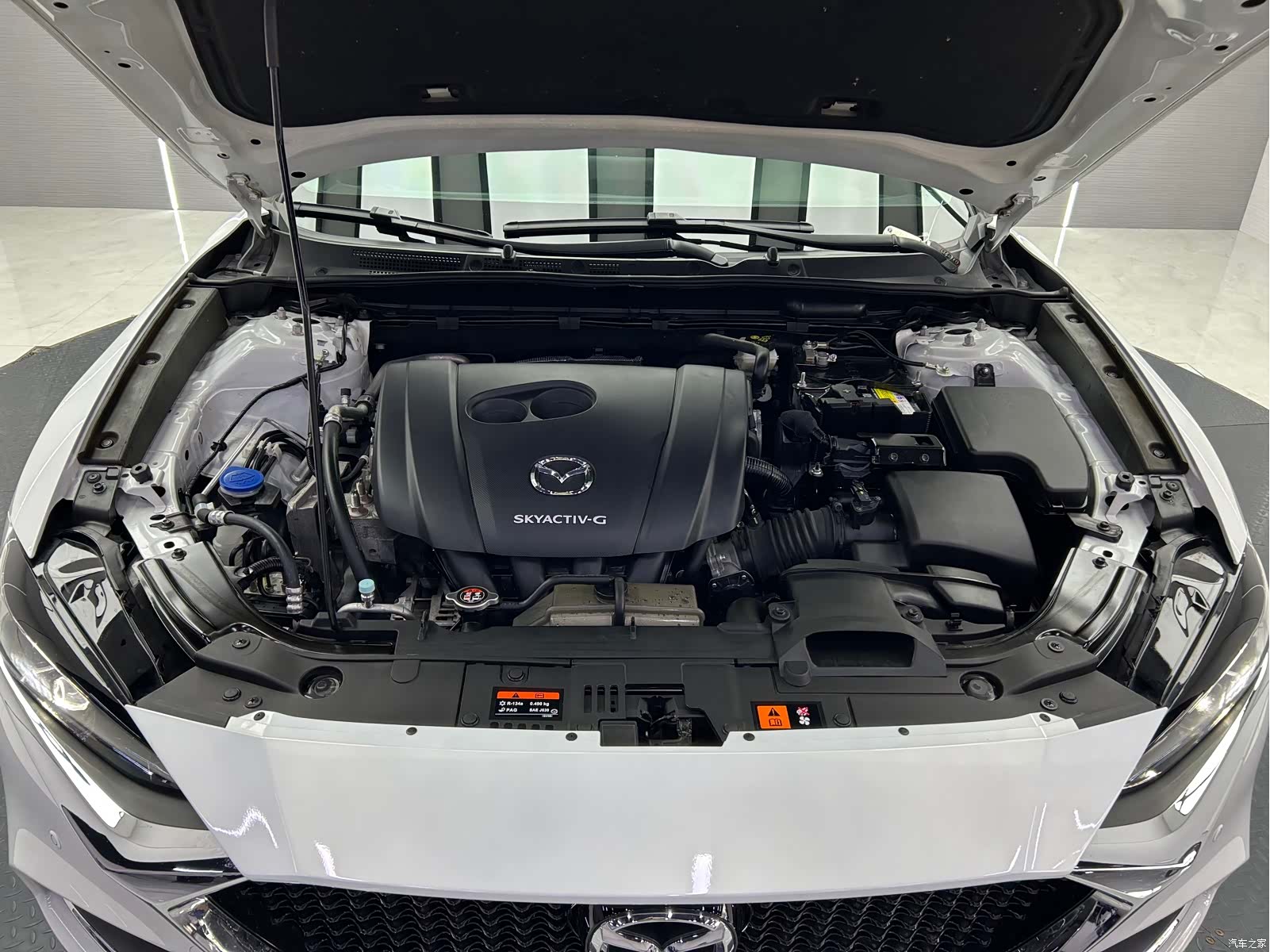 Mazda CX-4, 2023 22