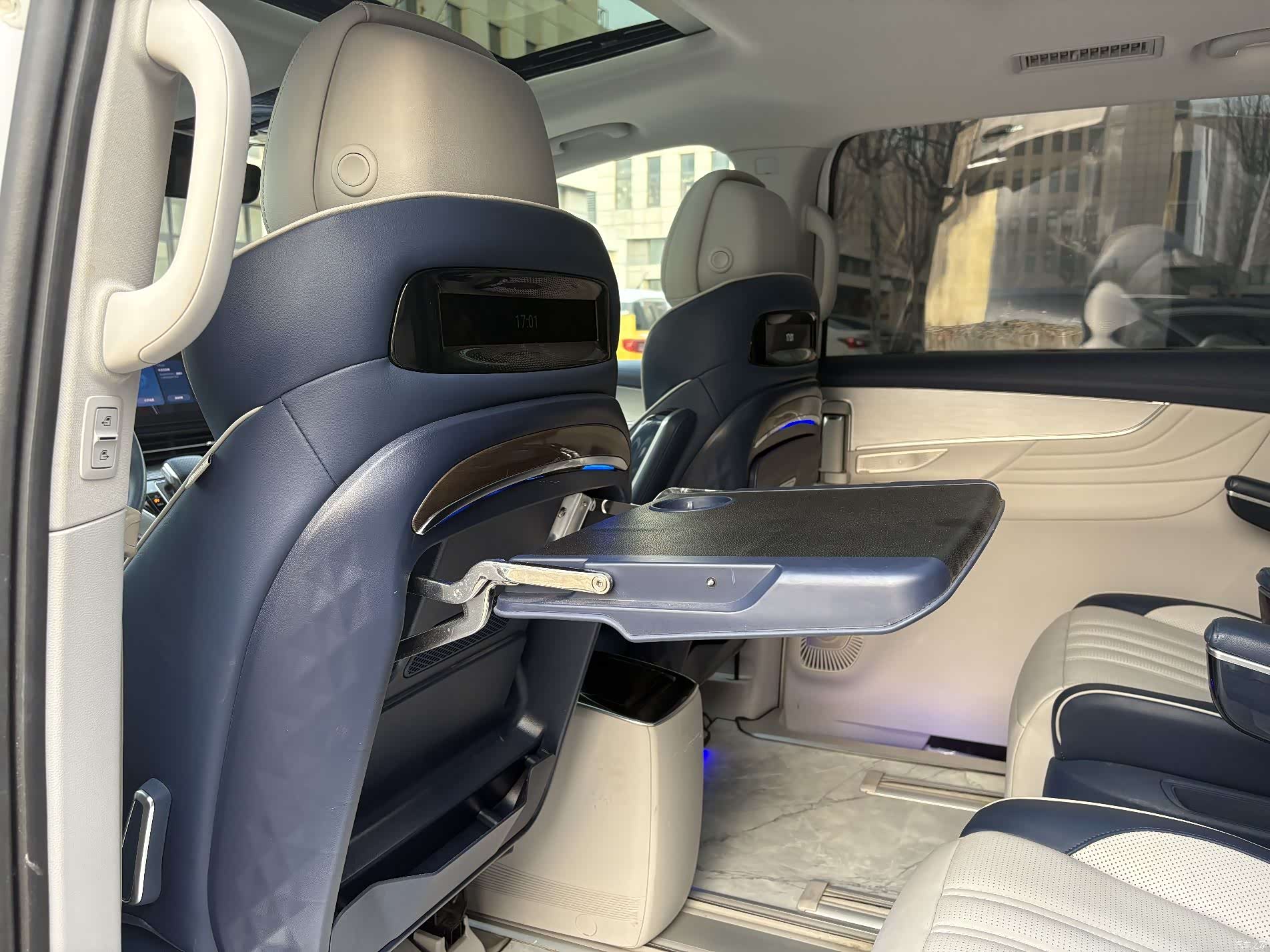 Roewe iMAX8, 2021 20