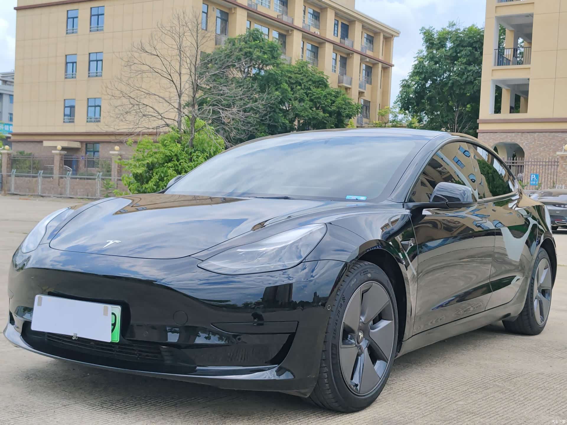 Tesla Model 3, 2021 1