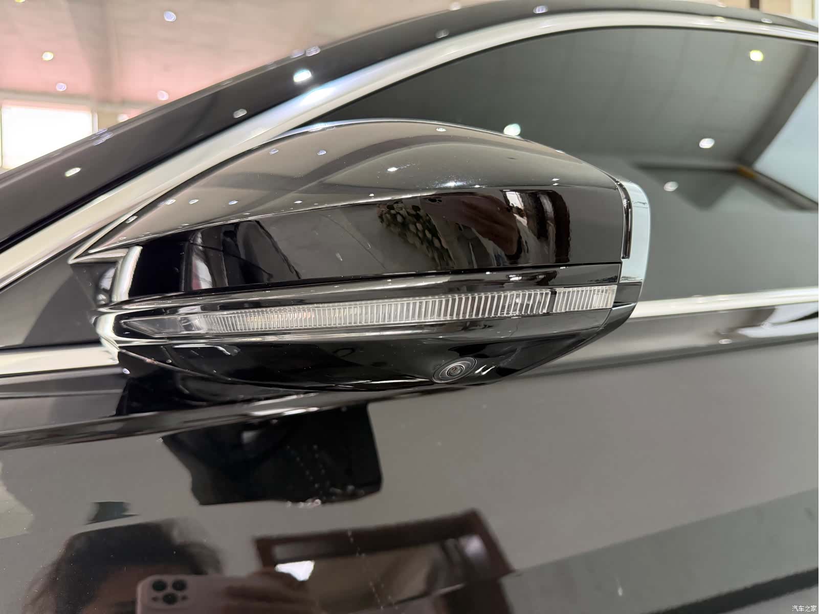 Audi A8L, 2023 4