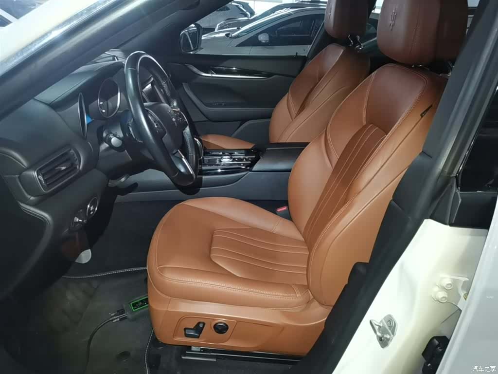 Maserati Levante, 2018 15