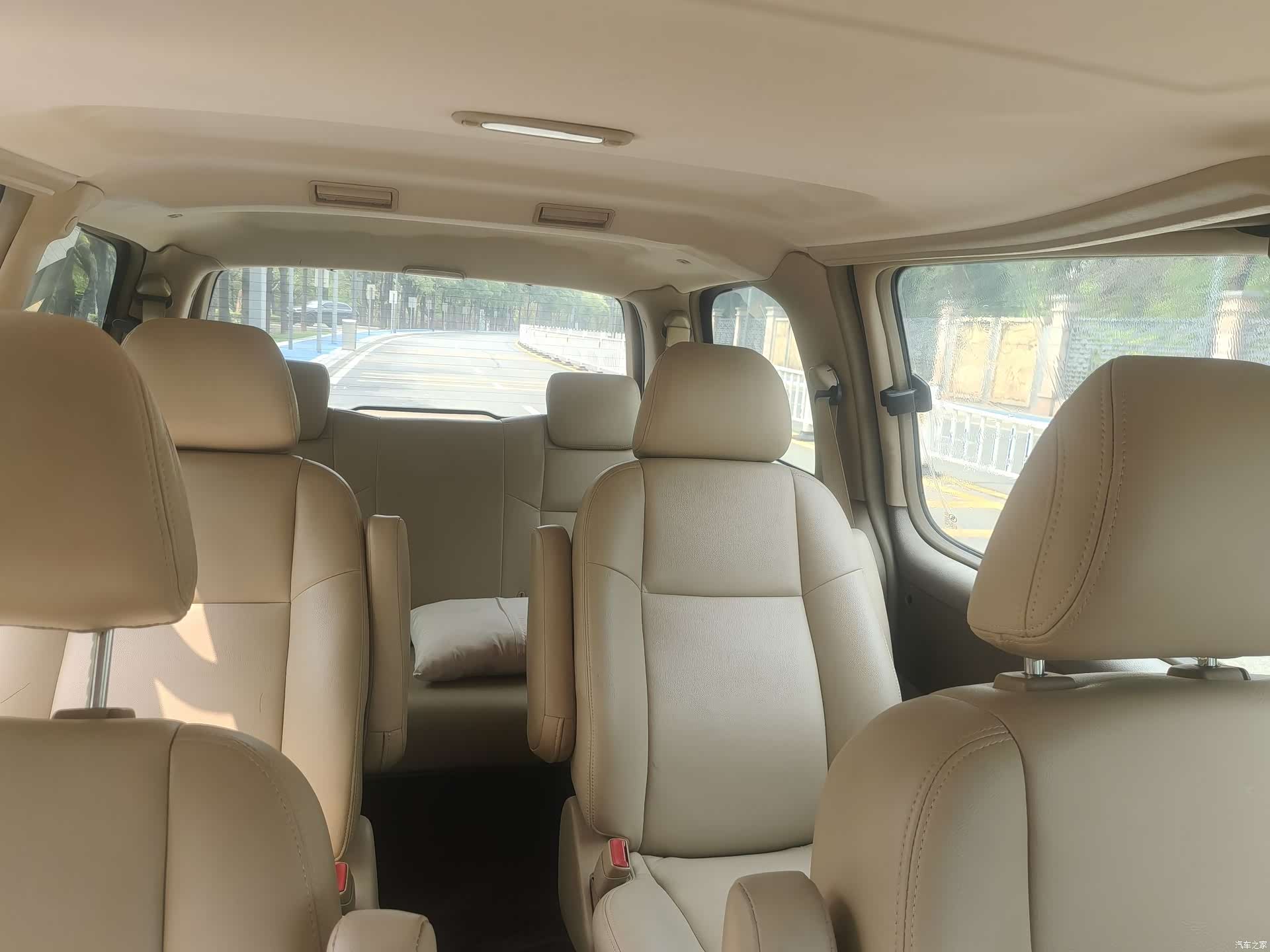 Buick GL8, 2014 8
