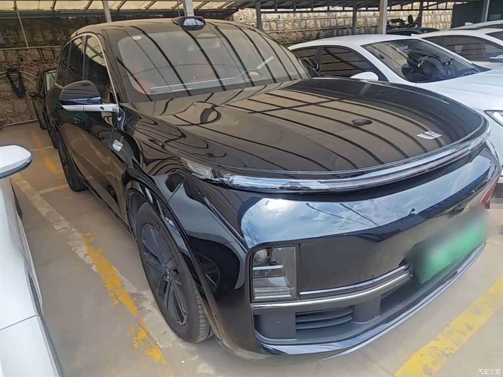 Li Auto L8, 2024 4