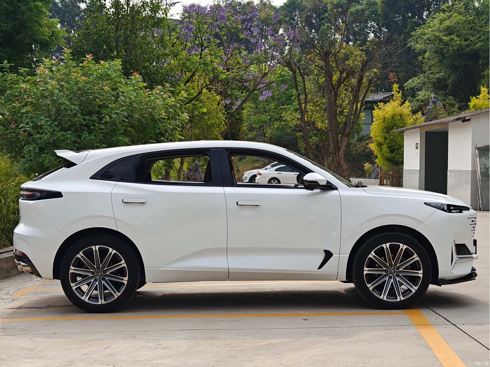 Changan UNI-K, 2022 8