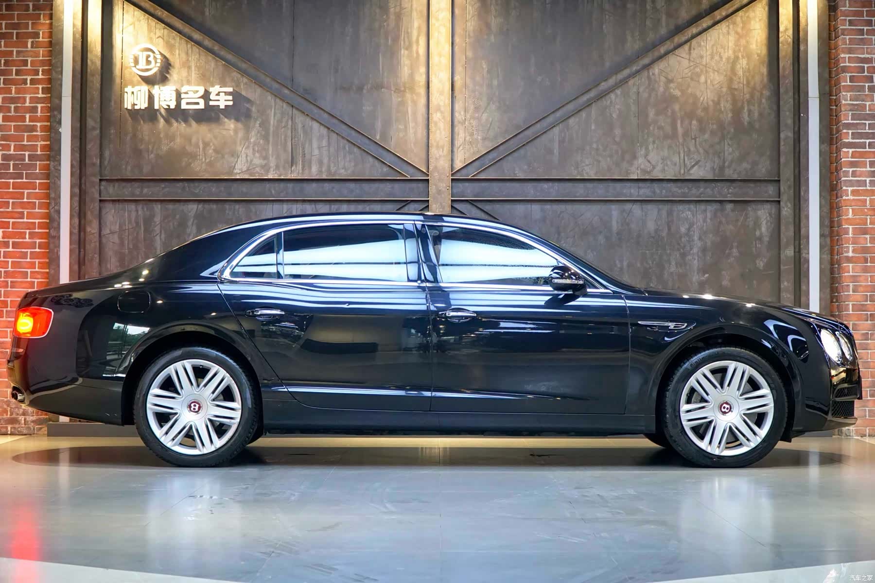 Bentley Flying Spur, 2016 23