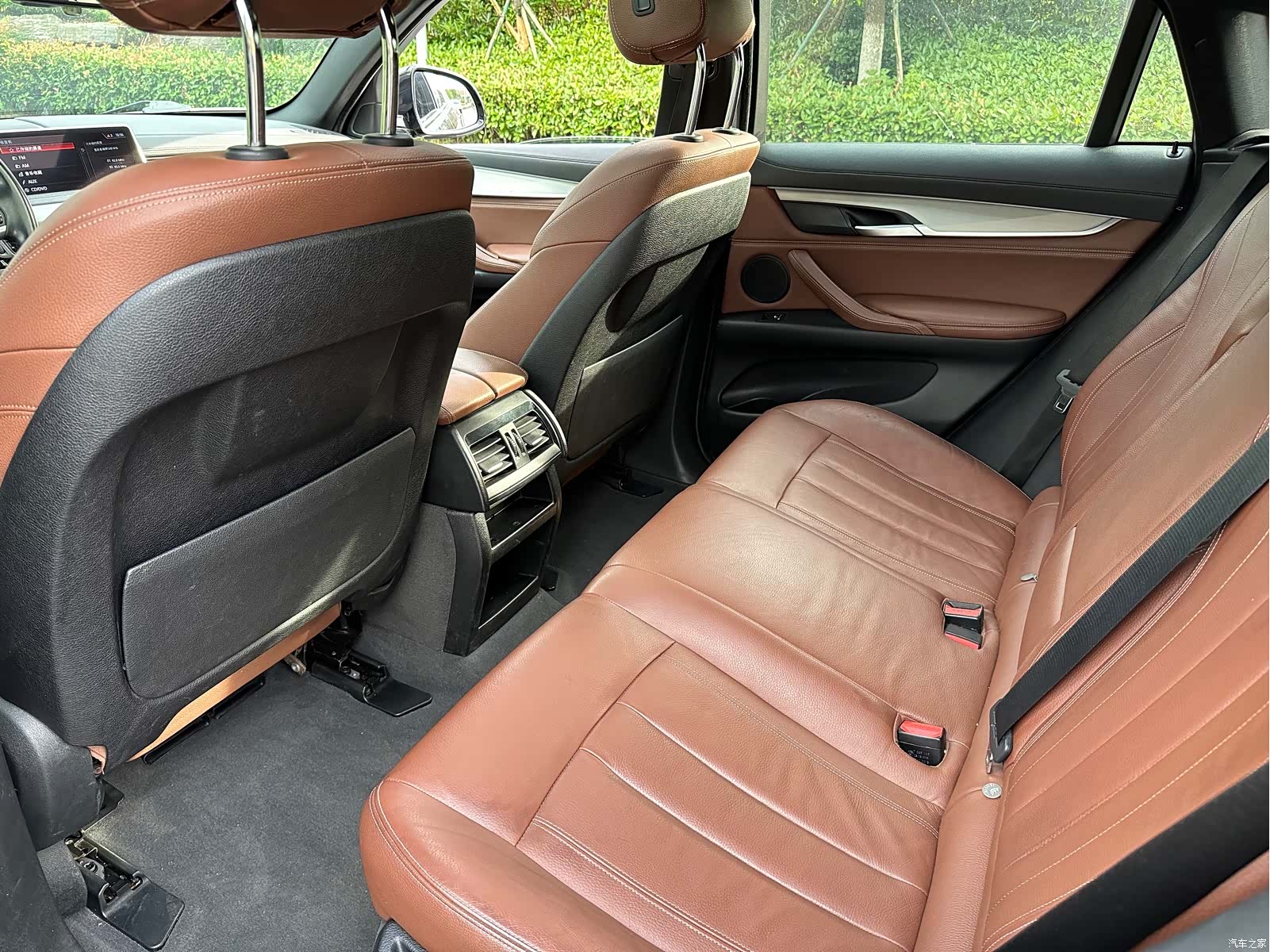 BMW X6, 2019 10