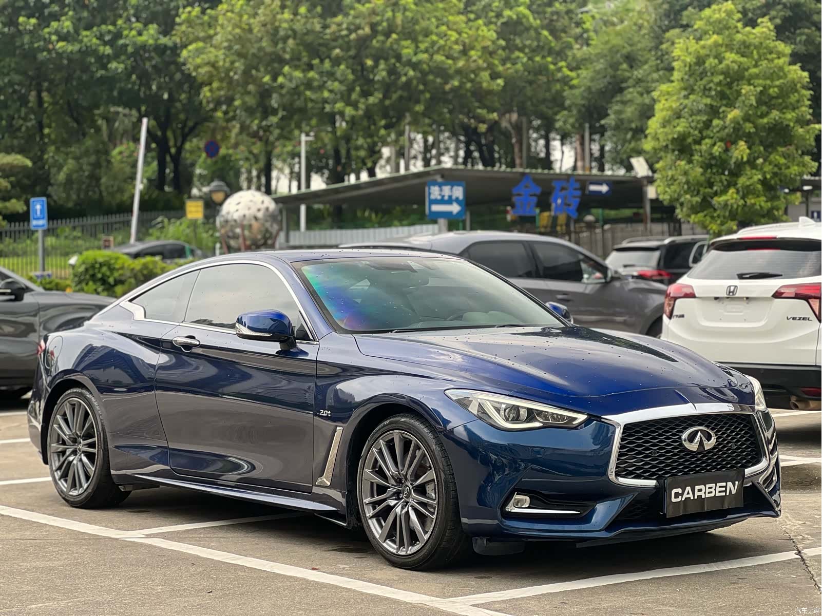 Infiniti Q60, 2018 3