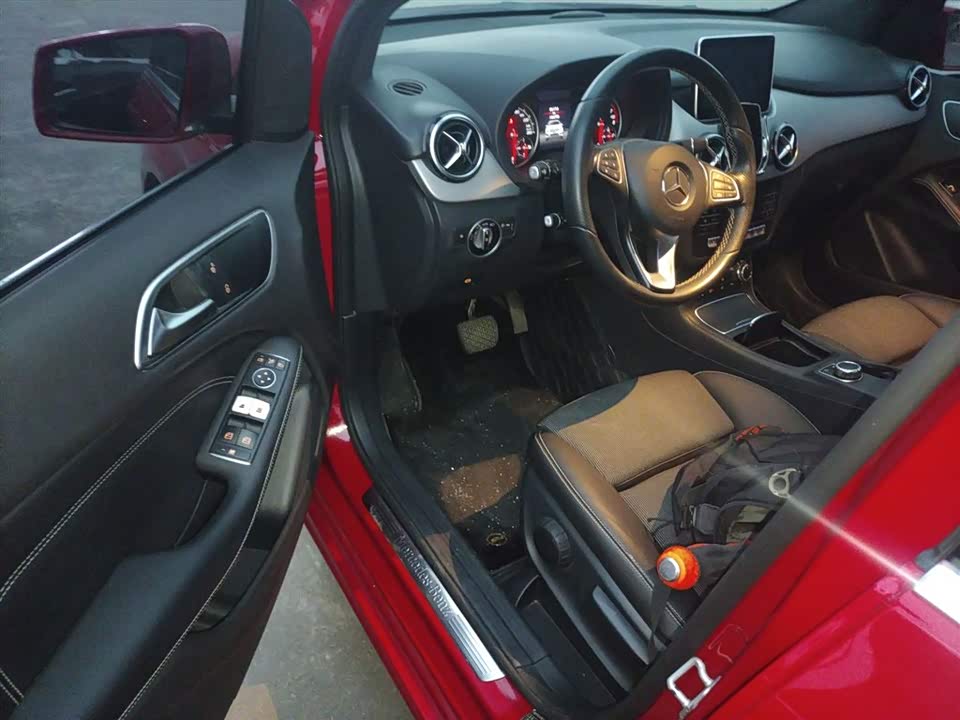 Mercedes-Benz Class B